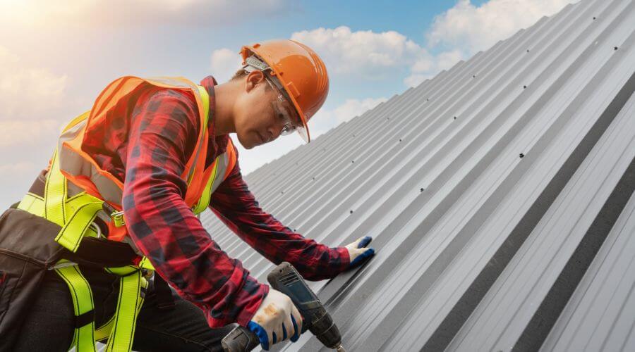 GAF certified roofer in Blossburg, PA
